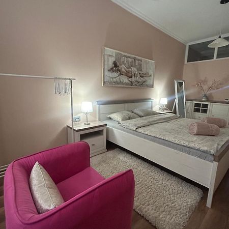 Apartman Teodora 수보티차 외부 사진