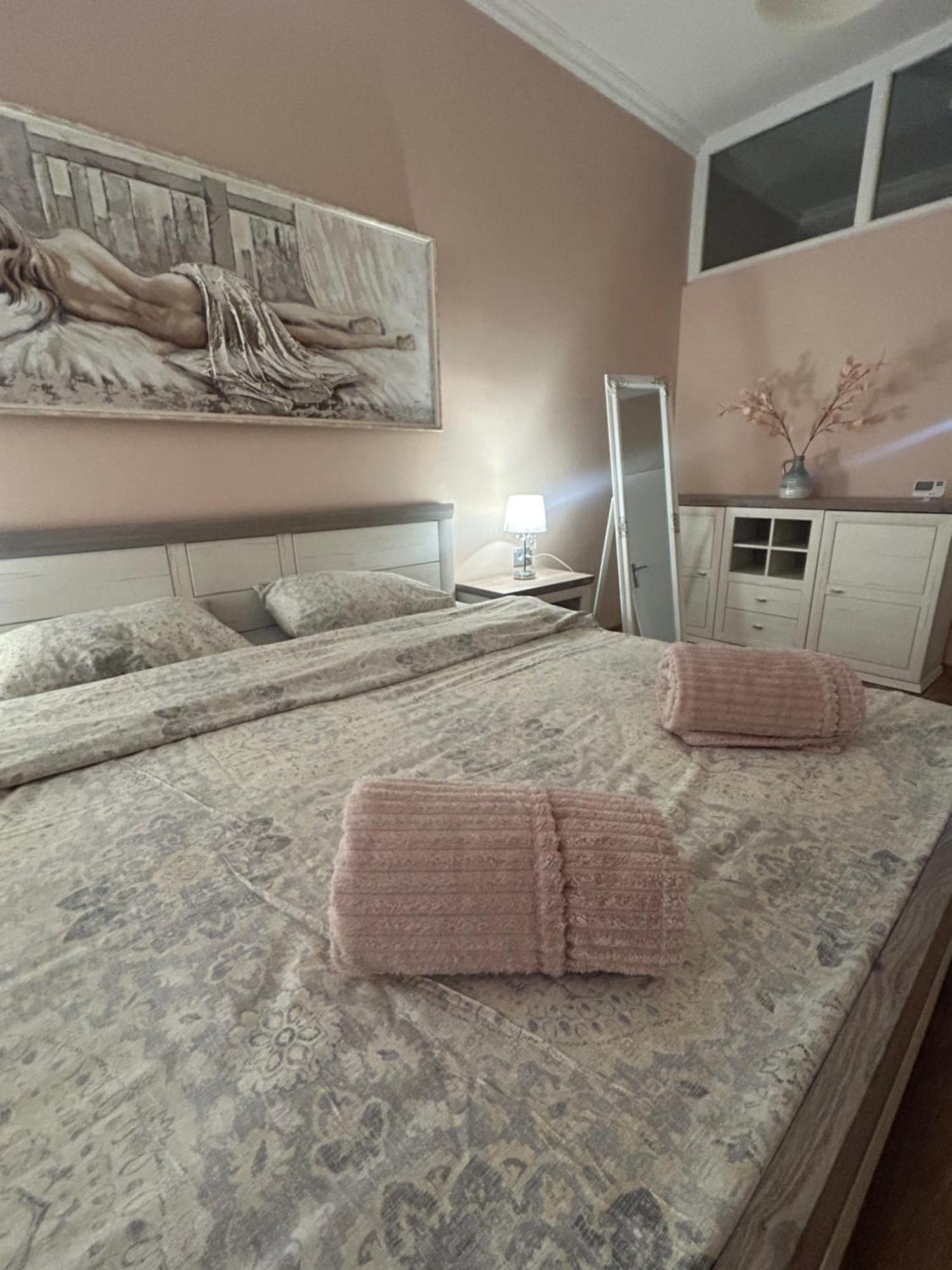 Apartman Teodora 수보티차 외부 사진