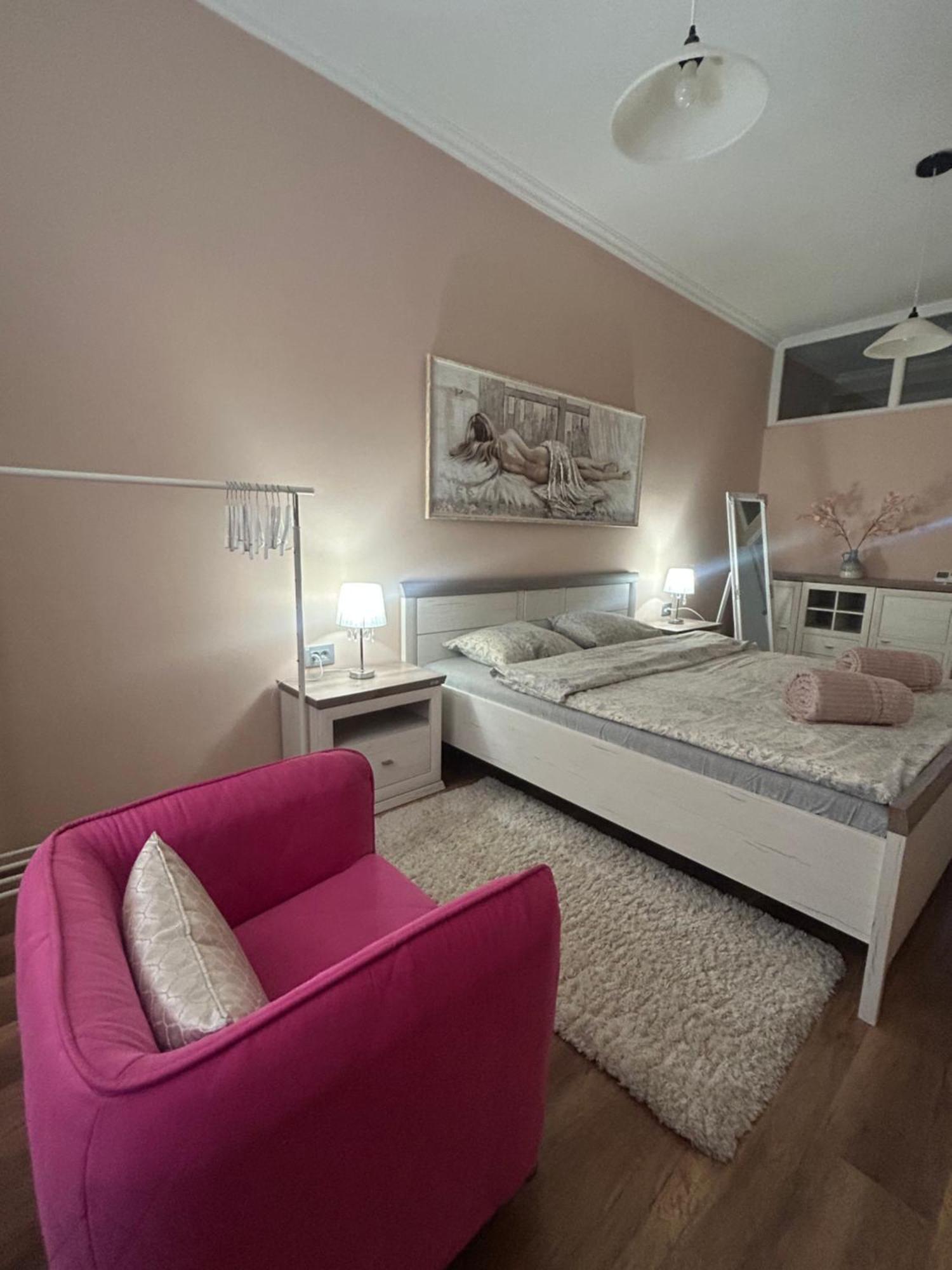 Apartman Teodora 수보티차 외부 사진